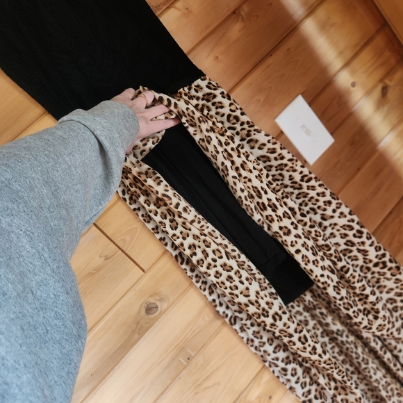 GUESS Dress Size Small Jungle Fever Cheetah Print Crochet Halter Racer T… - Picture 6 of 14
